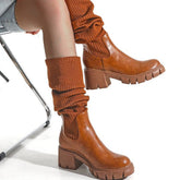 Stiefel im britischen Stil mit klobigen Absätzen und dicker Sohle